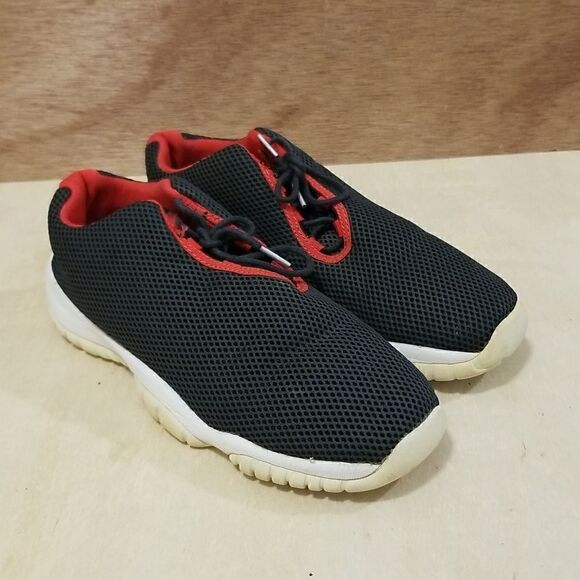 Nike Air Jordan Future Low BG Women's size 8.5 - Picture 1 of 8